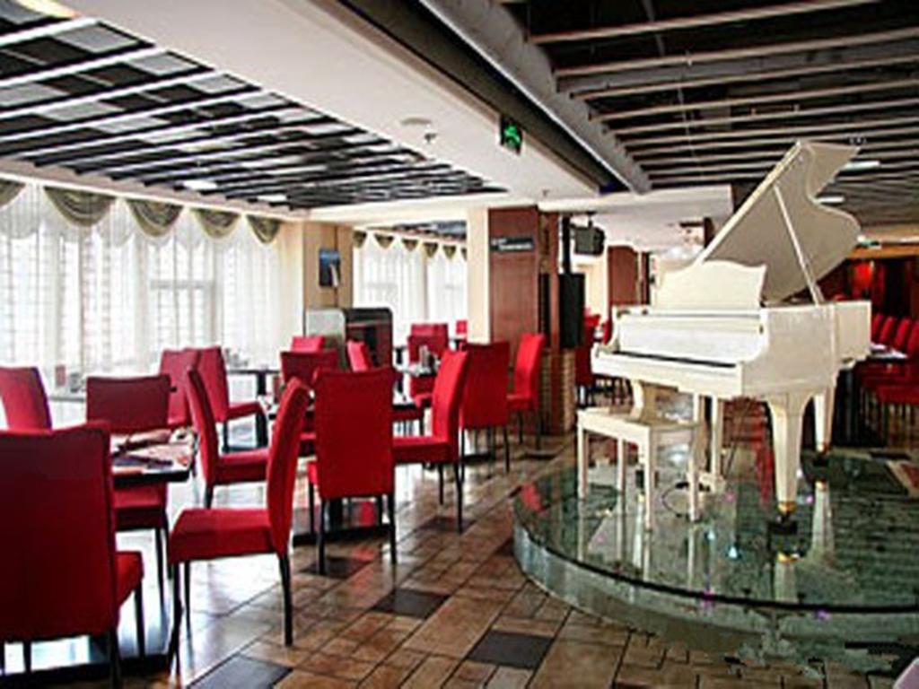 Tangyin Hotel Далянь Экстерьер фото